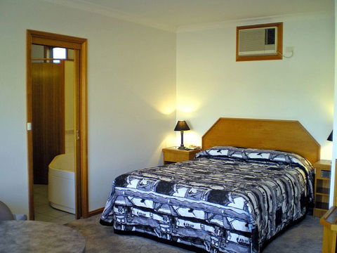 Sundowner Westlander Motor Inn - Accommodation BNB 1