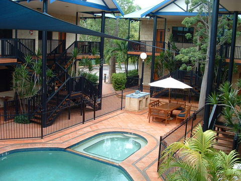 Blue Seas Resort - Accommodation BNB 4