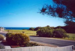 Bott's Beach Retreat - Accommodation BNB 4