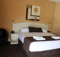 Bowen Inn Motel - Accommodation BNB