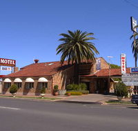 Burke  Wills Motor Inn - Accommodation BNB