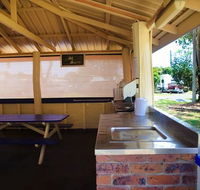 Burnett Heads Holiday Park - Accommodation BNB