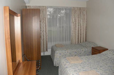 Capri Lodge Apartments - Accommodation BNB 7
