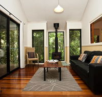 Cedar Creek Lodges at Thunderbird Park - Accommodation BNB