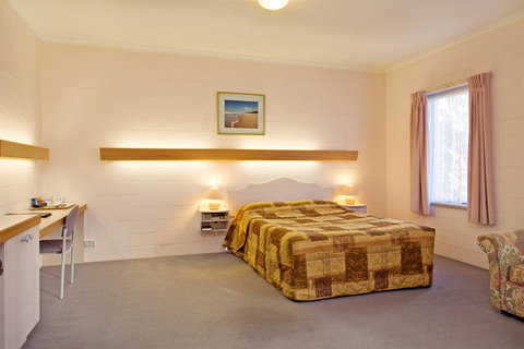 Comfort Inn & Suites King Avenue - Accommodation BNB 8