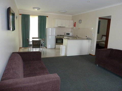 Werribee Motel & Apartments - Accommodation BNB 1