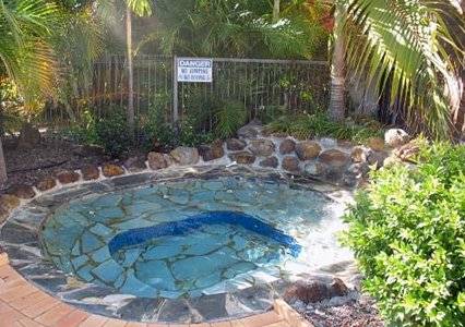 Comfort Inn Bert Hinkler - Accommodation BNB 2