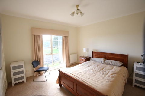 Farm Accommodation - Accommodation BNB 9