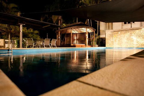 Country Plaza Motor Inn - Accommodation BNB 2