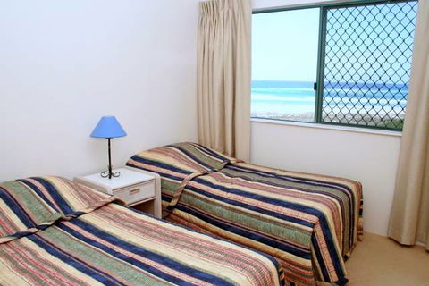 Currumbin Sands Beachfront Apartments - Accommodation BNB 2