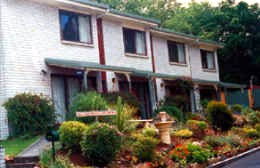 Davey Place Holiday Town Houses - Accommodation BNB 1