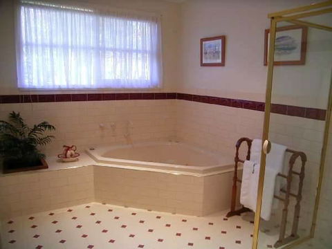 Fernglade On Menzies - Accommodation BNB 2