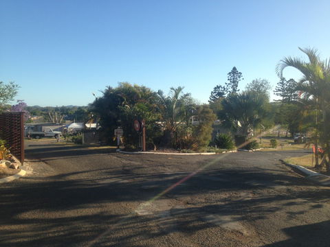 Gympie Caravan Park - Queens Park - Accommodation BNB 1
