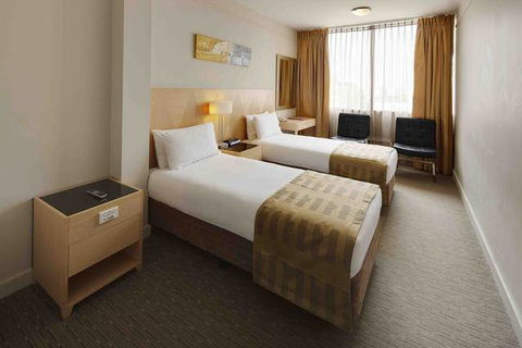 Quality Hotel Ambassador Perth - Accommodation BNB 9