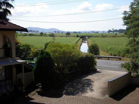 Poinciana Motel - Accommodation BNB 0