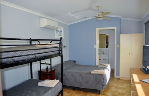 Daly Waters Historic Pub - Accommodation BNB 9