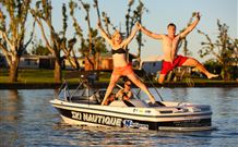 DC On The Lake - Accommodation BNB 3