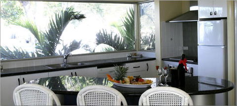 Rollingstone Beach Caravan Resort - Accommodation BNB 0
