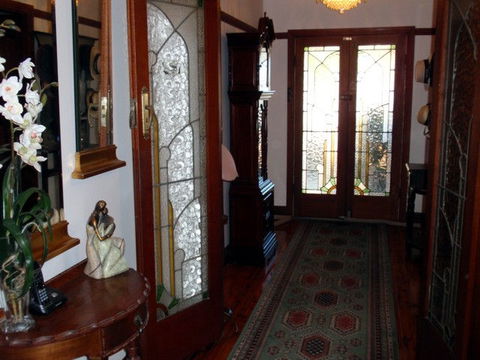 Rose Garden On Church - Accommodation BNB 0