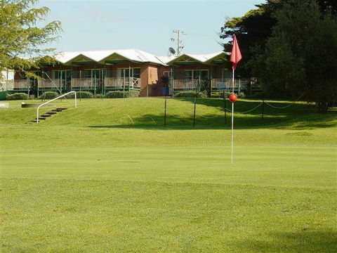 Tenterfield Golf Club And Fairways Lodge - Accommodation BNB 1