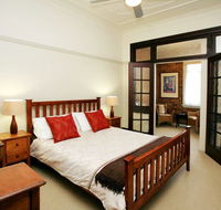 The Bank Guesthouse - Accommodation BNB