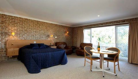 Hermitage Campbelltown - Accommodation BNB 0