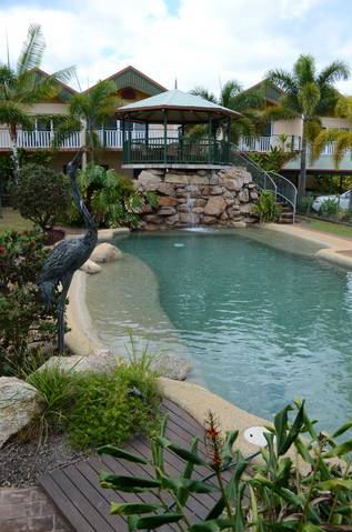 Tinaroo Lake Resort - Holiday Apartments - Accommodation BNB 2