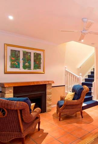 Tinaroo Lake Resort - Holiday Apartments - Accommodation BNB 6