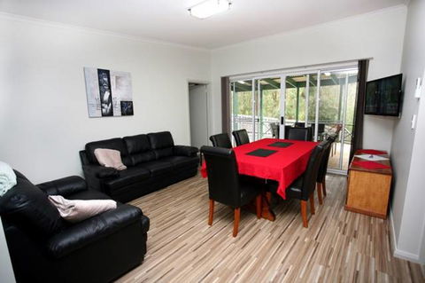 Top Tourist Riverview Tourist Park - Accommodation BNB 0