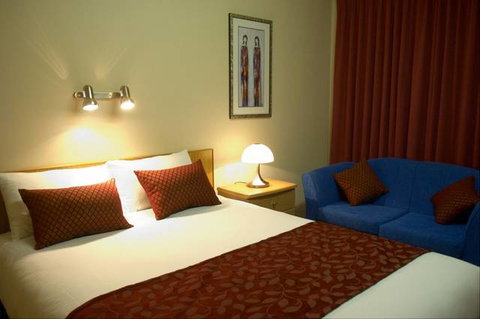 Tower Motor Inn - Accommodation BNB 1