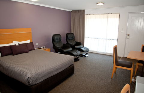 Sportsmans Motor Inn - Accommodation BNB 2