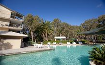 Ramada Resort Flynns Beach - Accommodation BNB 1