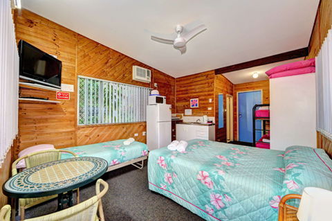 Bargara Gardens Motel And Holiday Villas - Accommodation BNB 0