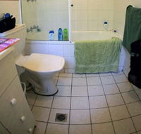 The Palms Backpackers - Accommodation BNB