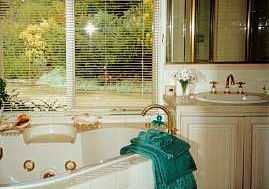 Between The Bays Retreat - Accommodation BNB 4
