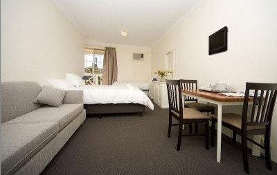 Aussie Settler Motel - Accommodation BNB 1