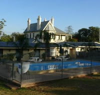 Airlie House Motor Inn - Accommodation BNB