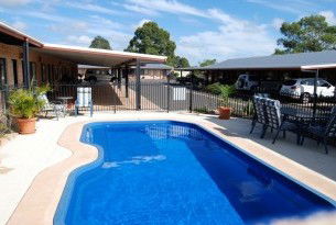 Ascot Lodge Motor Inn Kingaroy - Accommodation BNB 2
