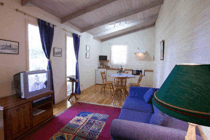 Clarendon Chalets - Accommodation BNB 2