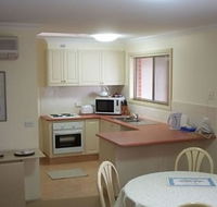 Charlotte Apartments - Accommodation BNB