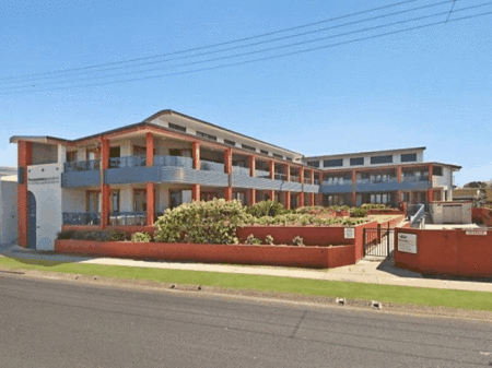 Lennox Point Holiday Apartments - Accommodation BNB