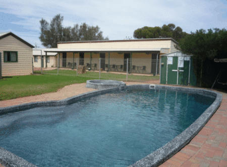 Nuttbush Retreat Caravan Park - thumb 1