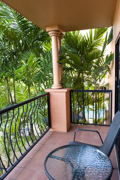 Central Plaza Apartments - Accommodation BNB 2