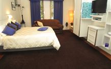 Retreat At Froog-Moore Park - Accommodation BNB 4