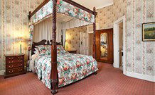 The Old George And Dragon Guesthouse - - Accommodation BNB 0