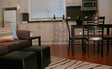 Sutton Forest Cottage - Accommodation BNB 5