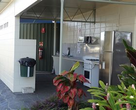 Palm Tree Caravan Park - Accommodation BNB 3