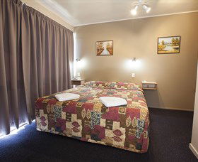 Mid City Motor Inn - Accommodation BNB 1