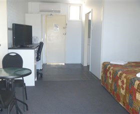 Mid City Motor Inn - Accommodation BNB 2