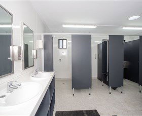 Mycow Accommodation Mackay - Accommodation BNB 2